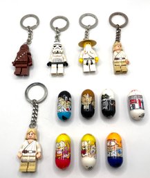 Lot 48 - Lot Of 5 Lego Star Wars Keychains & 7 Mighty Beanz