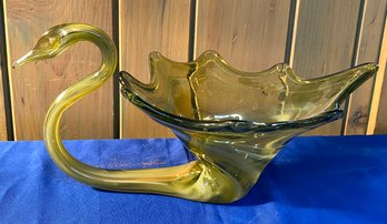 Lot 159 -vintage  Art Glass Swan Bowl Green - Yellow
