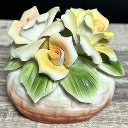 Lot 16KR - Small Capodimonte Flower Arrangement Porcelain - Made In Italy