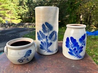 Lot 307G - Vintage Salmon Falls Stoneware Pot Vase Collection