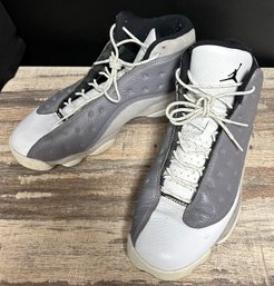 Lot 37KR - WOW! Nike Air Jordan 13 Retro Atmosphere Grey Mens Sneakers - Size 11
