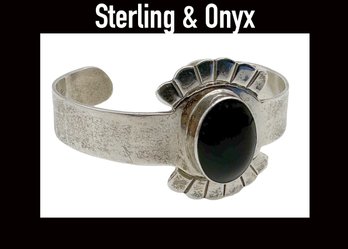 Lot 141- Sterling Silver Bracelet 925 Signed Mexico With Onyx  - Southwestern Jewelry