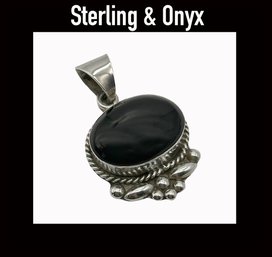 Lot 142- Sterling Silver 925 Signed Mexico Onyx Pendant - Southwestern Jewelry
