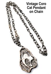 Lot 70 - Vintage Coro Mid-century Cat Pendant On A Chain - Signed