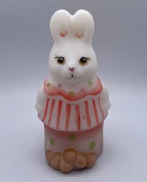 Lot 38: Fenton Bunny Satin Glass Hand Painted Signed P Lauderman Rabbit Ring Trinket Box  5 Inches