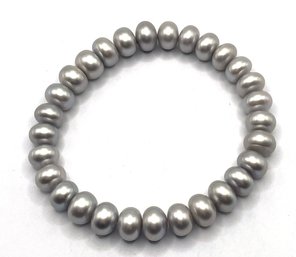 Lot 46: Grey Honora Collection Stretch Authentic Pearl Bracelet - Gorgeous!