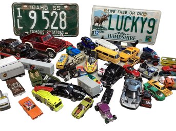 Lot 15RR- Toy Cars 1973 Bronco Trucks Tow - City - Work & License Plates - Vintage Lot