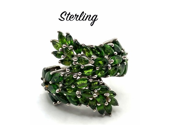 Lot 71- Sterling Silver Sith Green Stones Ring Size 8