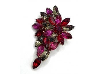 Lot 74- Unsigned Vintage Hot Pink Red Smoky Rhinestone Brooch Pin 3 Inches
