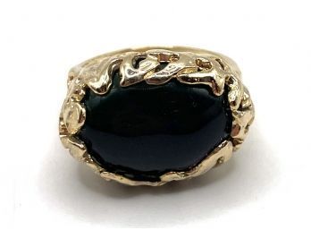Lot 68- Costume Green Stone Ring Size 9 1/2