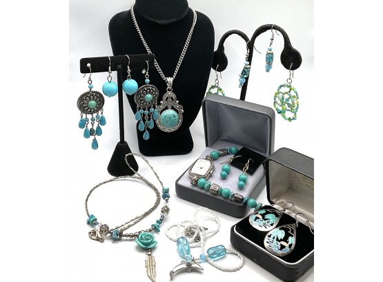 Summer Fun Lot! Lot Of 10 Mixed Costume Jewelry Aqua - Earrings - Necklaces - Geneva Quartz Watch