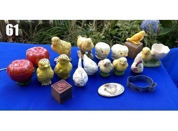 Lot 61 - Chicken Lot  With Salt And Pepper Shaker Collection With Basket