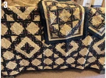 Lot 3 - King Quilt With 2 Shams Log Cabin Navy Blue