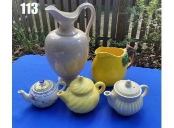 Lot 113 - Vintage Collection Of Pitchers & Small Teapots - Yellow Lemon Pitcher