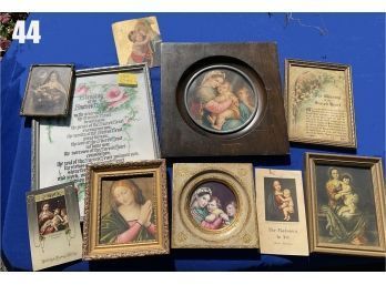 Lot 44 - Religious Lot Of 10 Pieces