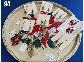 Lot 94 - Vintage Christmas Tin Tray With  Holiday Crystal Earrings