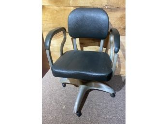 Lot 300 - Black Vintage Industrial Tanker Office Chair Good-form Youngstown Ohio