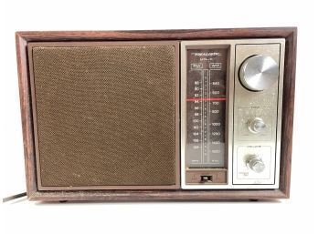 Realistic AM/FM Radio, Model 12-690B - WORKS - #S2