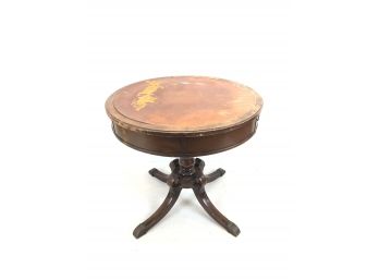 Round Pedestal Table With Leather Top - # RR1