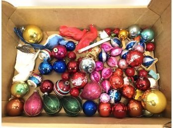 Lot Of Mostly Glass Christmas Ornaments, Few Feathered Birds - #S9-3