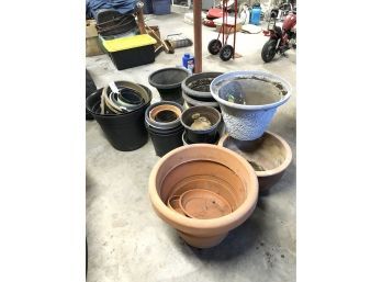 Large Lot Of Planter Pots - PICKUP SATURDAY ONLY IN WURTSBORO, NY