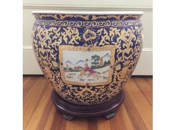 Chinese 16' Porcelain Fish Bowl Planter On Short Wood Stand, Hunting Scene - HW