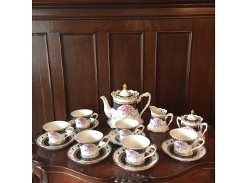 Sorelle Fine Porcelain Tea Set - DR