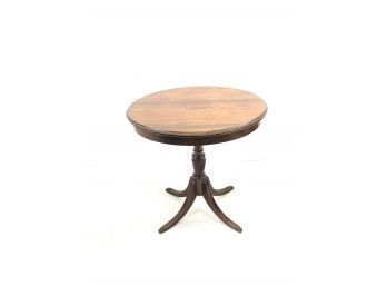 Antique Oval Pedestal Side Table - #LR1
