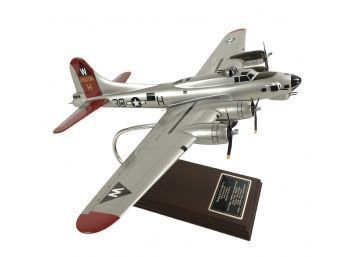 Model Airplane, Boeing B-17GN5017N With Book 'The Epic Of Flight' - #RR2