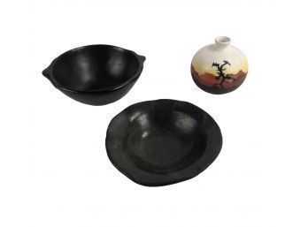 Cherokee Pottery Bowls & Signed Arizona Landscape Bud Vase - #S6-4