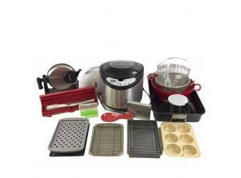 Cookware Collection: Waffle & Bread Maker, Baking Pans & More - #LR2