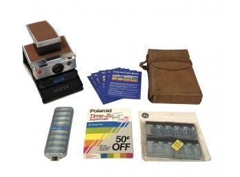 Vintage Polaroid SX-70 Land Camera With Film & Flashes - #S16-2