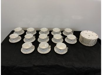 Bavaria 39-Piece China Dish Set - Made In Western Germany