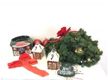 Christmas Lot - Garland, Christmas Card Basket, Gingerbread Lanterns