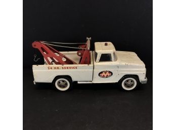 Vintage 1960s Tonka 24 Hour Service AA Wrecker Toy Truck