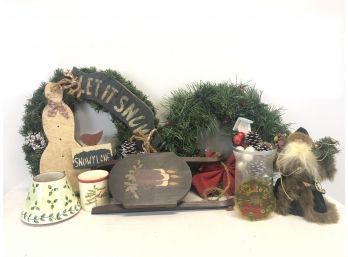 Christmas Lot - Wreaths, Folk Art Snowman, Old World Santa