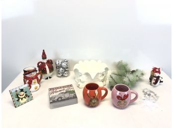Christmas Lot - Dr. Suess Grinch Mugs, Debbie Mumm & More
