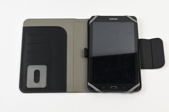 Samsung 8' Tablet With Protective Carry Case