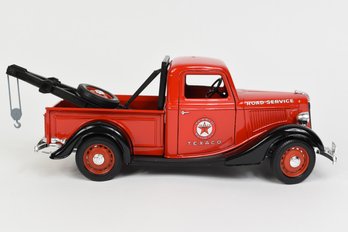1936 Ford Texaco Wrecker Limited Edition 1:18 Scale Die-Cast Model Truck By Solido