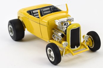 1932 Ford Street Rod 1:18 Scale Die-cast Model Classic Muscle Car By ERTL