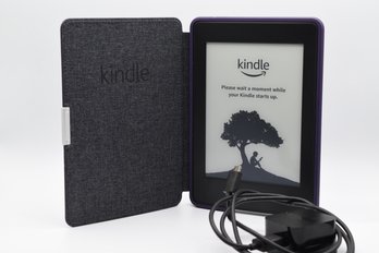 Amazon Kindle W/ Charger & Protective Cover DP758Di