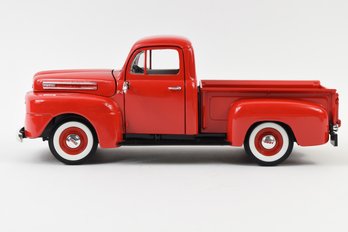 1948 Ford F-1 1:18 Scale Die-cast Model Classic Truck By Road Legends