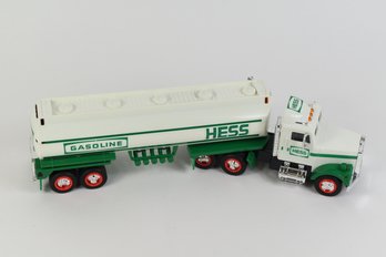 1990 HESS Truck Toy Tanker Holiday Collectible