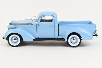 1937 Studebaker Coupe Express Pick-up 1:18 Scale Die-cast Model Truck By Road Signature