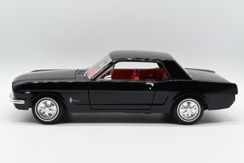 1965 Ford Mustang 1:18 Scale Die-cast Model Classic Muscle Car By Revell
