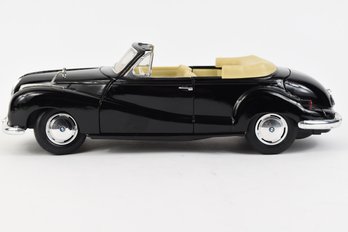 1955 BMW 502 1:18 Scale Die-cast Model Car By Miasto