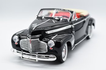 1941 Chevrolet Deluxe Mercury Coupe 1:18 Scale Die-cast Model Classic Car By Universal Hobbies