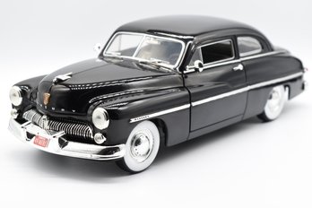 1949 Mercury 1:18 Scale Die-cast Model Classic Car By ERTL