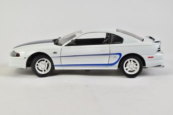 1994 Ford Mustang 1:18 Scale Die-cast Model Sports Car By Universal Hobbies