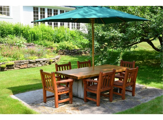 Barlow Tyrie Chairs With Umbrella And Table